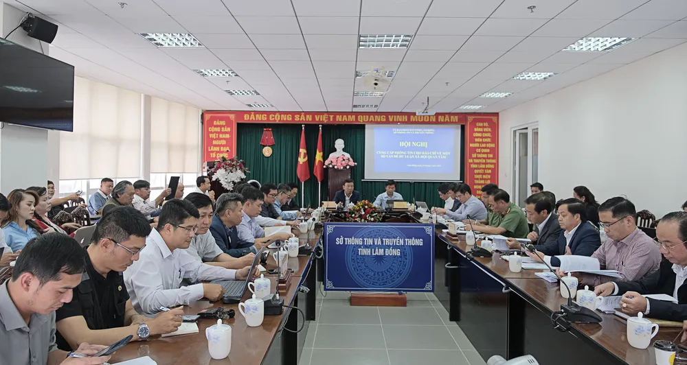 UBND tỉnh Lâm Đồng đã tổ chức họp báo cung cấp thông tin về một số vấn đề dư luận quan tâm