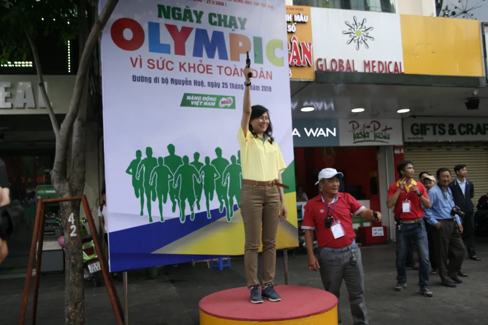 Gần 10.000 người hào hứng tham gia Ngày chạy Olympic vì sức khỏe toàn dân 2018 ảnh 3