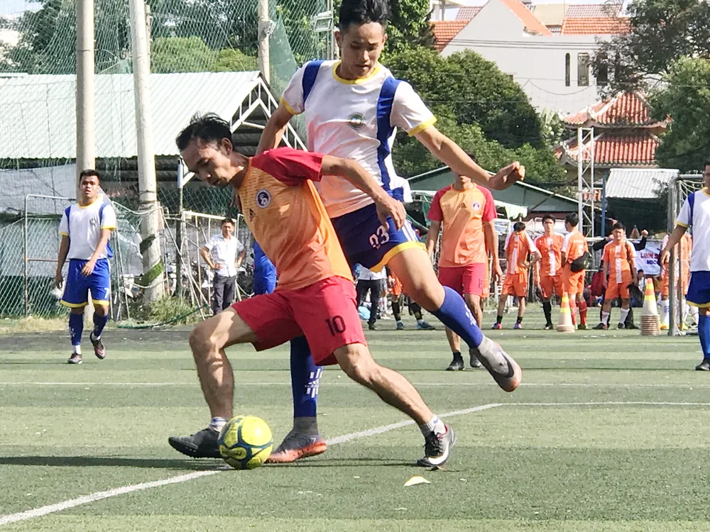 Giải bóng đá Doanh nghiệp trẻ tiêu biểu khu vực miền Nam - Cúp Trí Tuệ Việt lần 1-2018 ảnh 3