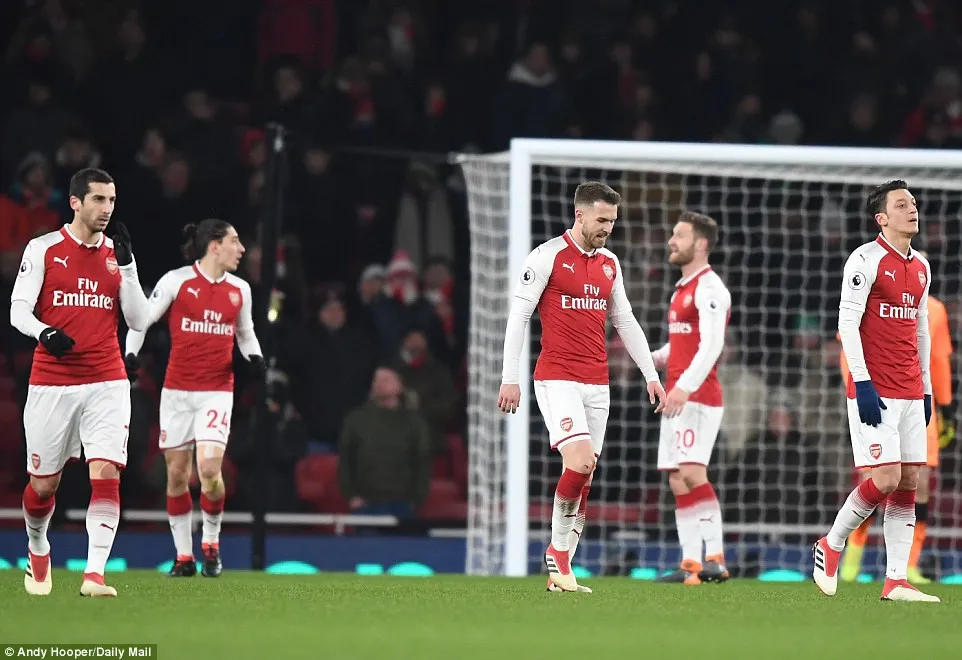 Arsenal - Man City 0-3: 4 ngày Wenger thua đậm Pep Guardiola 2 lần ảnh 9