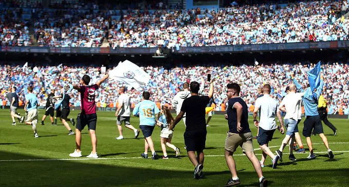 Man City - Huddersfield 0-0: Man xanh chính thức đăng quang ảnh 13