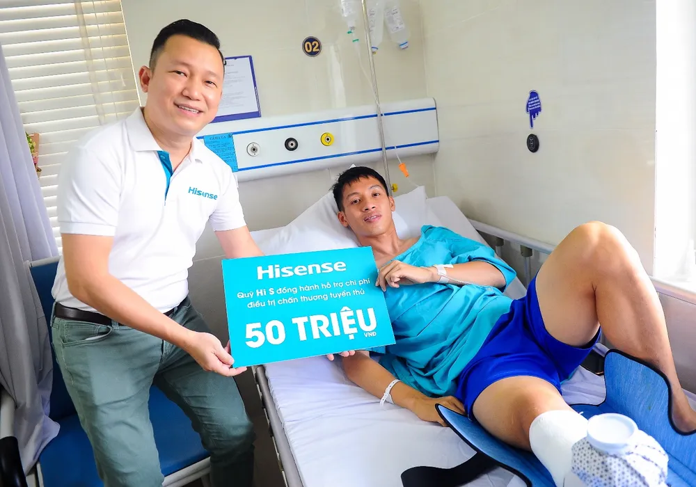 Quỹ Hi S từ Hisense Việt Nam hỗ trợ Hùng Dũng 50 triệu đồng ảnh 1