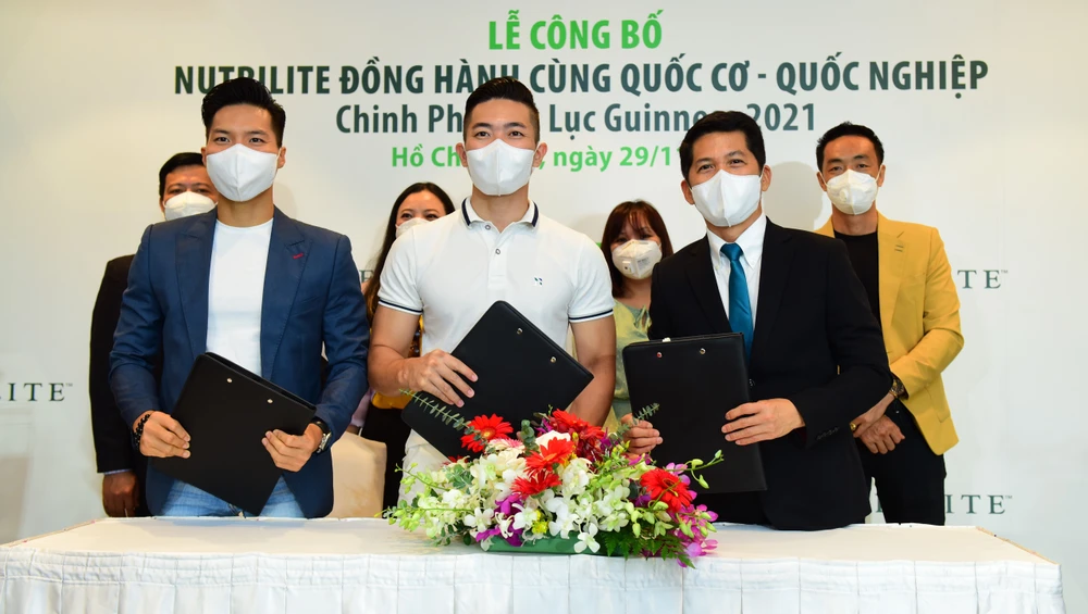 Nutrilite đồng hành Quốc Cơ - Quốc Nghiệp chinh phục kỷ lục thế giới 2021