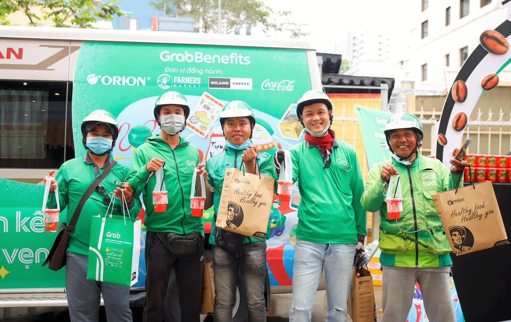 Grab lì xì đối tác tài xế nhân dịp Tết Quý Mão 2023