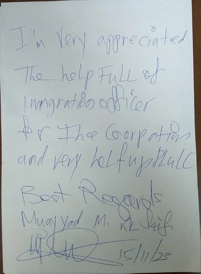 Ông Alsaif Muayyad Mohammed bày tỏ sự cảm kích khi nhận được tài sản Ông Alsaif Muayyad Mohammed bày tỏ sự cảm kích khi nhận được tài sản