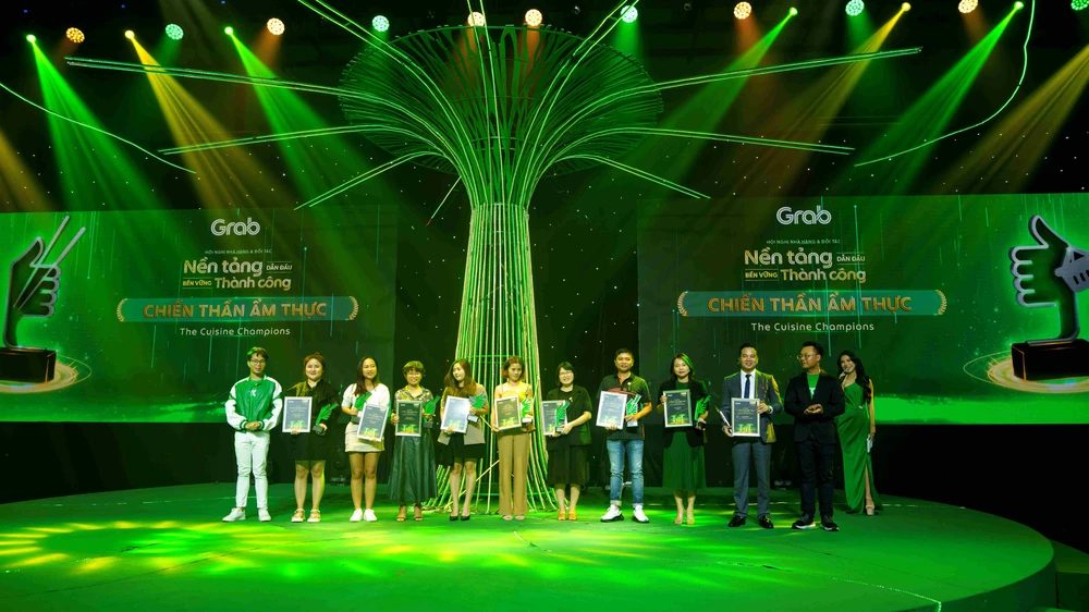 Tôn vinh các thương hiệu hoạt động nổi bật trên nền tảng Grab năm 2023