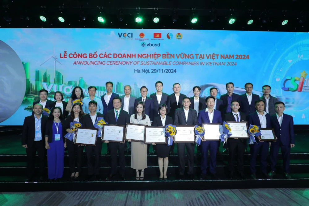 Nhựa Bình Minh, Vina Kraft và các công ty thành viên thuộc Prime Group nhiều năm liền được vinh danh Doanh nghiệp Bền vững Việt Nam, minh chứng cho thành công của chiến lược ESG 4 Plus