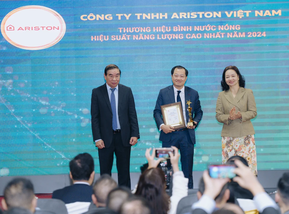 Máy nước nóng Ariston đoạt giải thưởng Hiệu suất Năng lượng cao nhất năm 2024