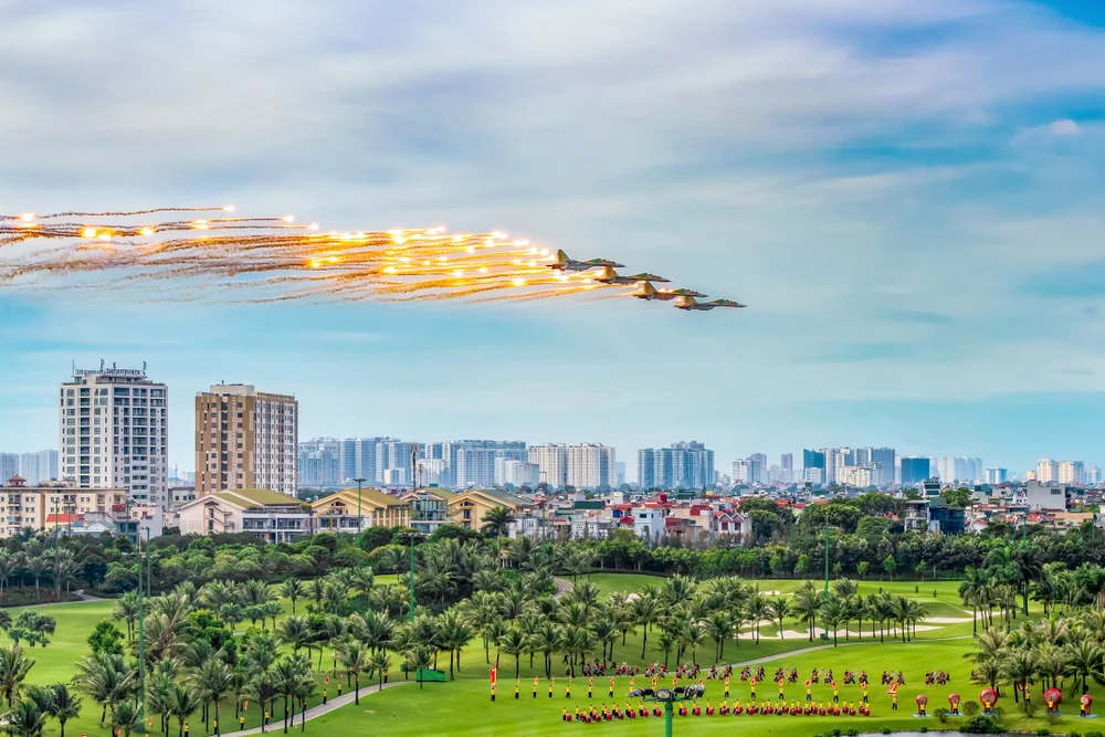 Tác phẩm "Tự hào không quân Việt Nam" - tác giả Vũ Ngọc Hoàng Vũ Ngọc Hoàng - Tự hào Không quân Việt Nam.jpeg
