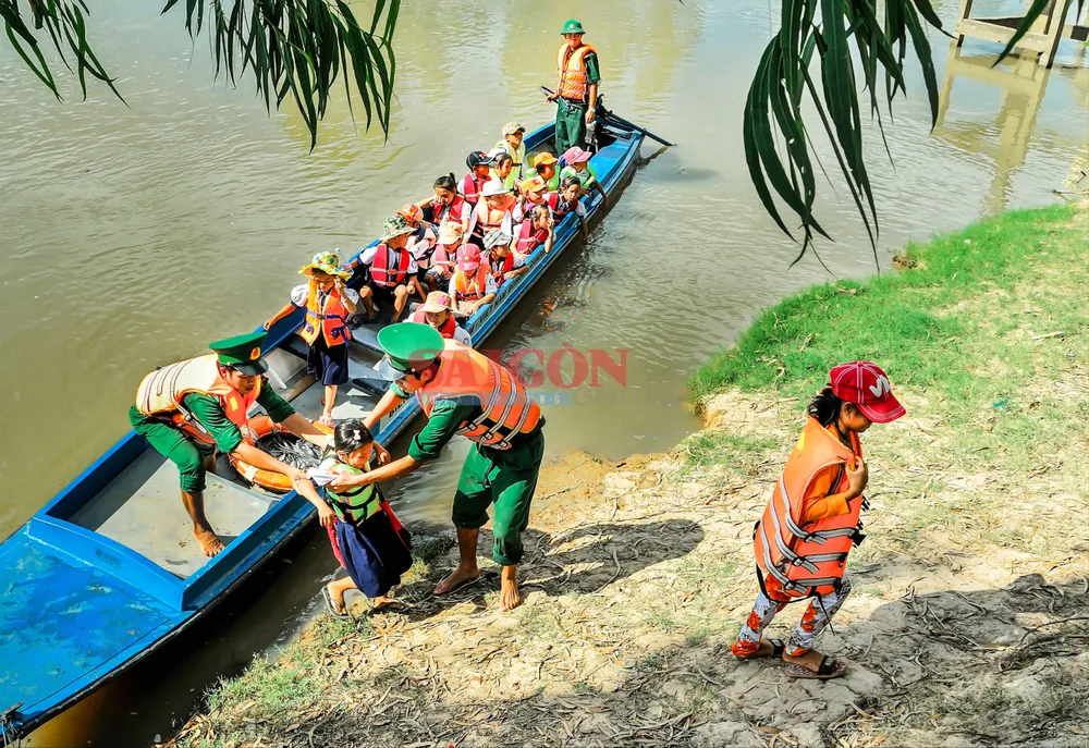 Vì tuổi thơ - Chủ đề Vì trẻ thơ hieu-minh-vu-vi-tuoi-tho-4577-6849.jpeg.jpg