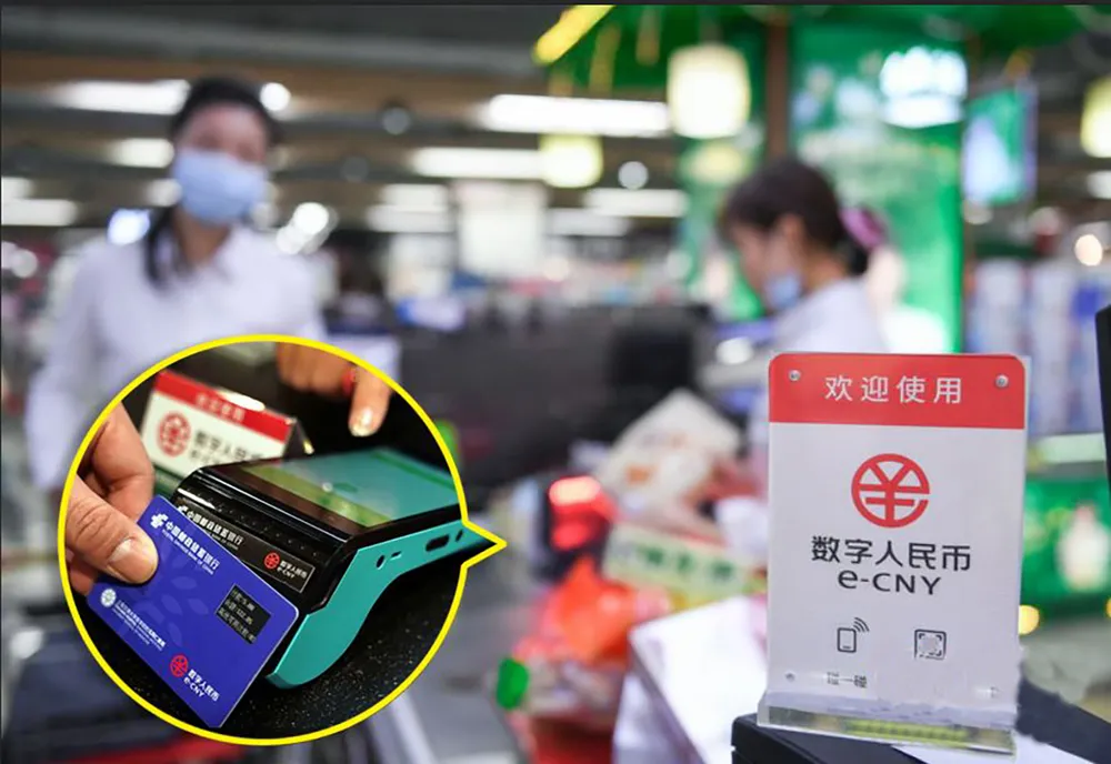 Siêu thị ở Bắc Kinh, Trung Quốc chấp nhận thanh toàn bằng tiền kỹ thuật số e-CNY. Ảnh: THX J6c.jpg