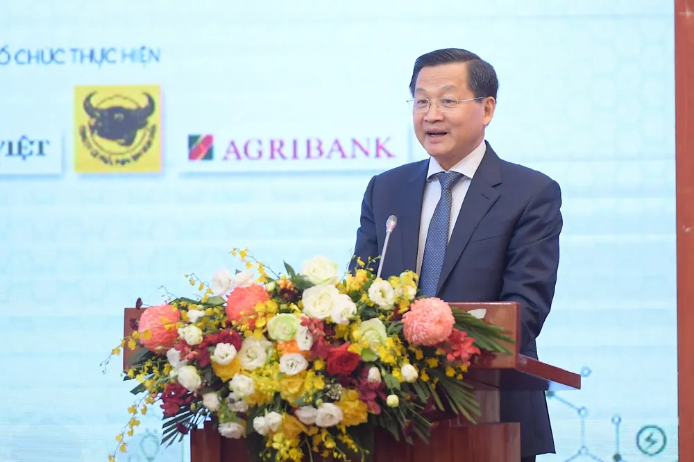 Phó Thủ tướng Lê Minh Khái phát biểu chỉ đạo tại diễn đàn Phó Thủ tướng Lê Minh Khái phát biểu chỉ đạo tại diễn đàn