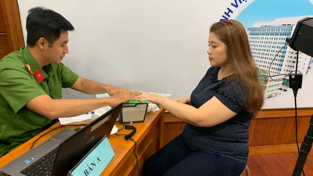 Người dân đăng ký định danh điện tử mức độ 2 Người dân đăng ký định danh điện tử mức độ 2