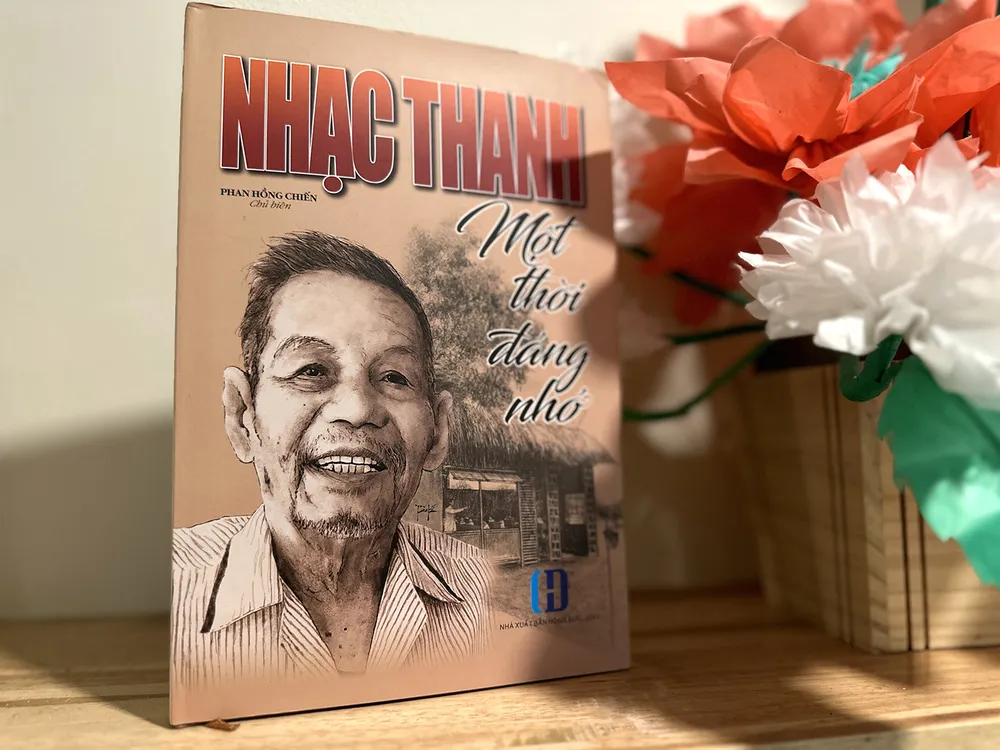 Ấn phẩm Nhạc Thanh - Một thời đáng nhớ giống như một bảo tàng ký ức đầy sinh động và ý nghĩa Ấn phẩm Nhạc Thanh - Một thời đáng nhớ giống như một bảo tàng ký ức đầy sinh động và ý nghĩa