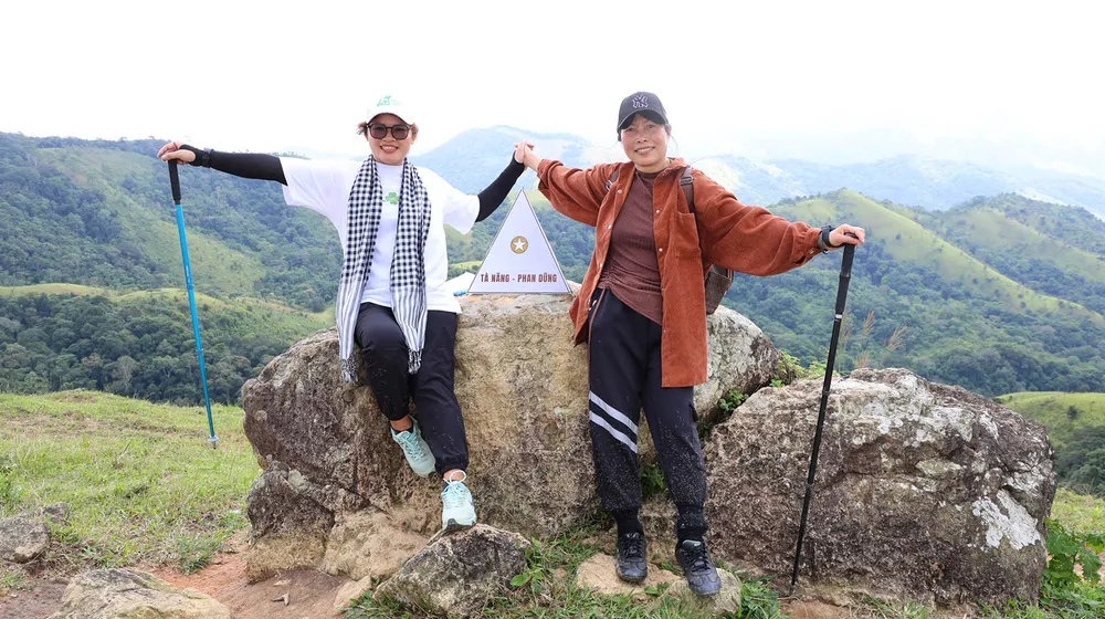 Lưu lại khoảnh khắc đẹp giữa núi rừng Tà Năng - Phan Dũng