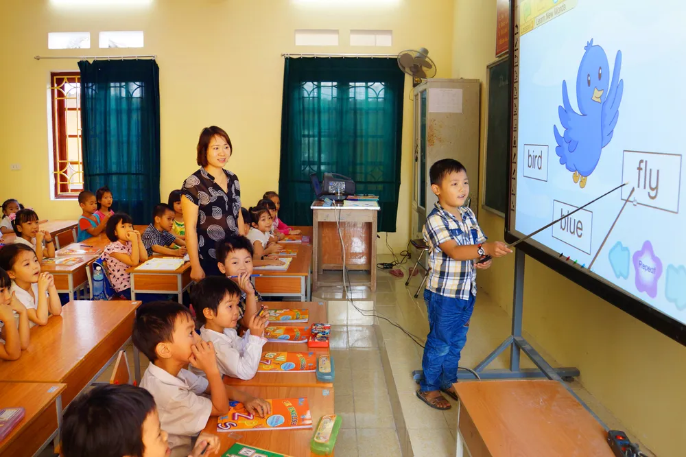 Vì trẻ thơ- Sự học ở quê.jpeg