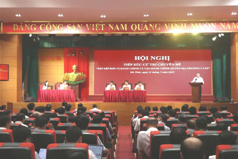 Toàn cảnh hội nghị z6826705534767_7ece05b395bdd4e75cc7257285b508da.jpg