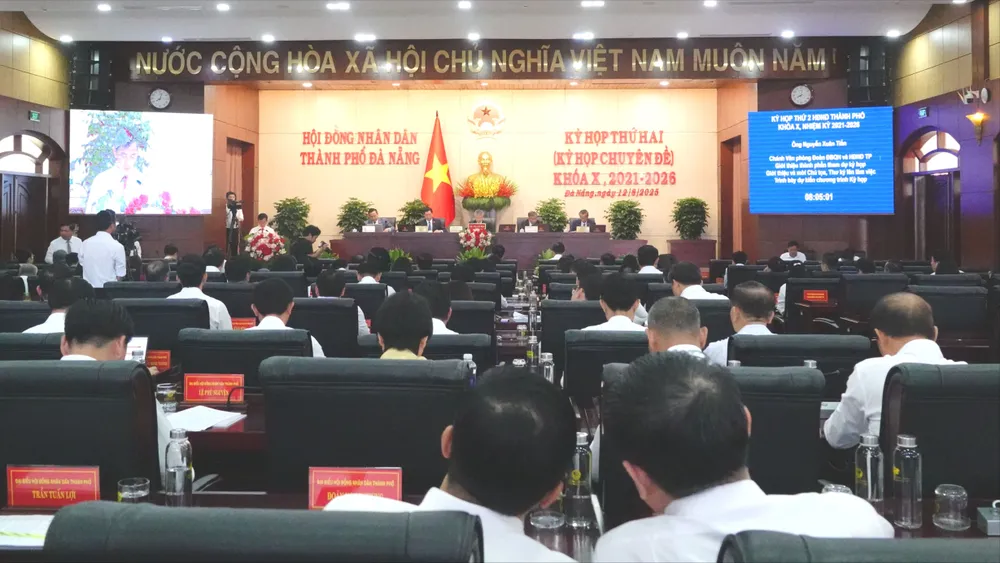 Toàn cảnh kỳ họp. Ảnh: XUÂN QUỲNH