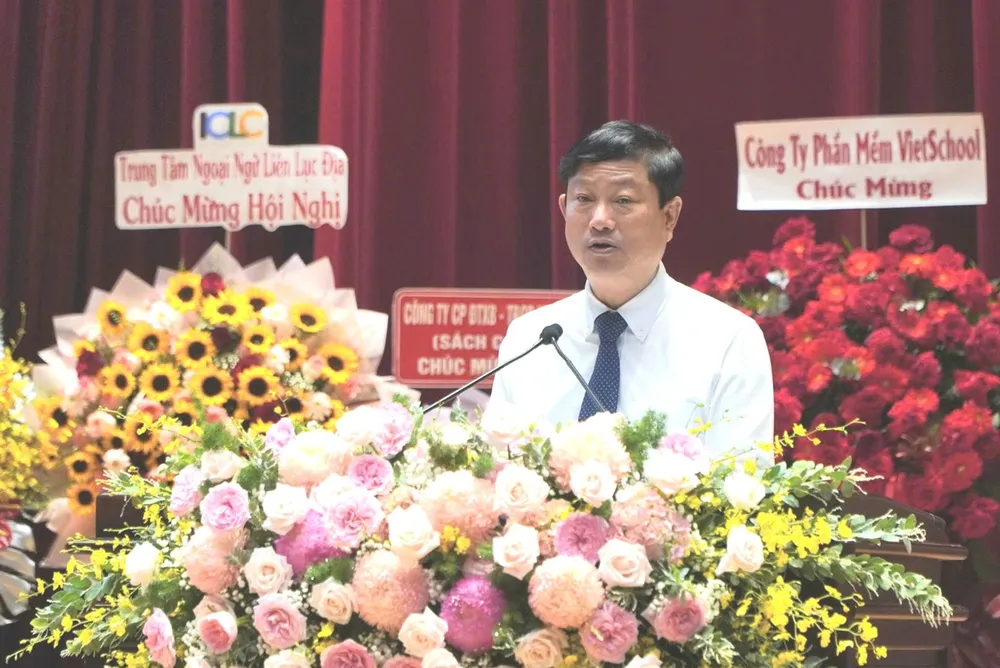 Phó Bí thư Thành ủy, Chủ tịch HĐND TPHCM Võ Văn Minh phát biểu tại hội nghị tổng kết năm học 2024-2025 và triển khai nhiệm vụ năm học 2025-2026 z6950005385185_2db6039defc86f14e4ac25a4d3daefc0.jpg
