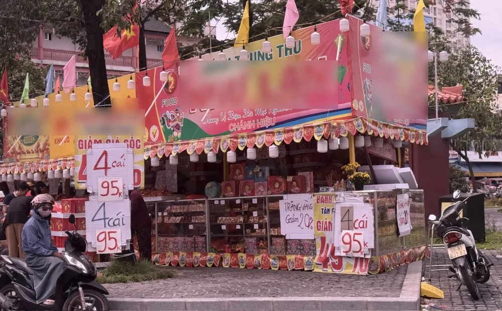 banh2-blur.jpg