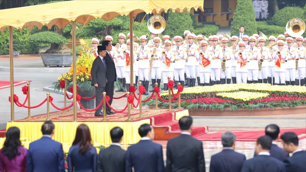 Chủ tịch nước Lương Cường đã chủ trì lễ đón cấp Nhà nước Quốc vương Brunei Haji Hassanal Bolkiah. Ảnh: QUANG PHÚC