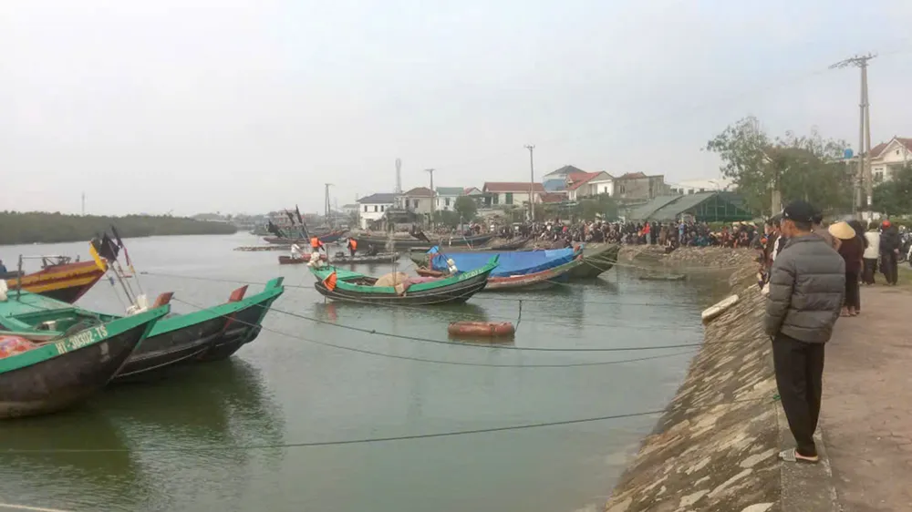 Khu neo đậu tránh trú bão tàu cá Cửa Sót, nơi tìm thấy thi thể cháu bé 