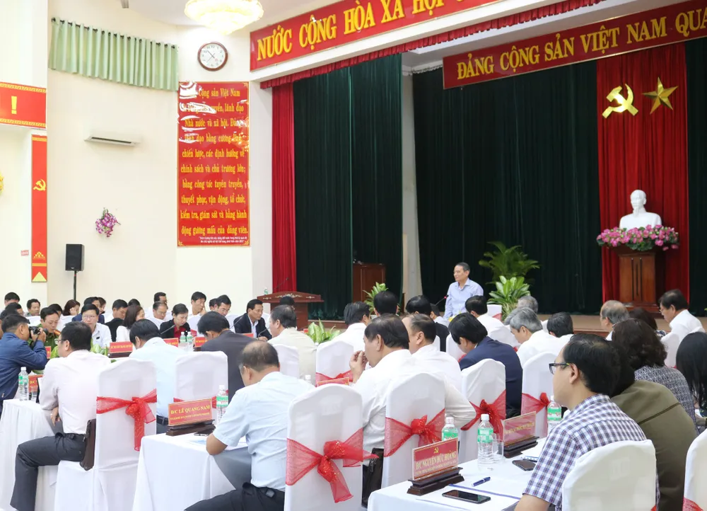 Vụ “Bùng phát xây nhà trái phép” ở Đà Nẵng: Bí thư Thành ủy TP Đà Nẵng yêu cầu xử lý kiên quyết ảnh 1 Vụ “Bùng phát xây nhà trái phép” ở Đà Nẵng: Bí thư Thành ủy TP Đà Nẵng yêu cầu xử lý kiên quyết ảnh 1