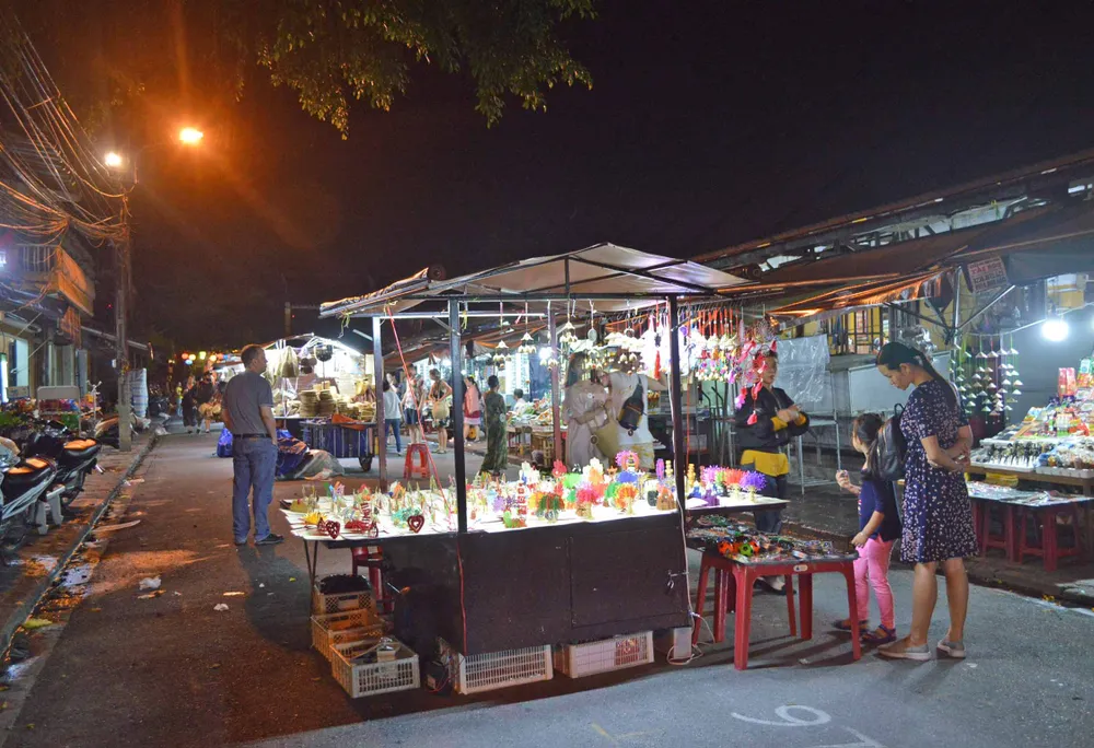 Vắng vẻ chợ đêm du lịch ảnh 2