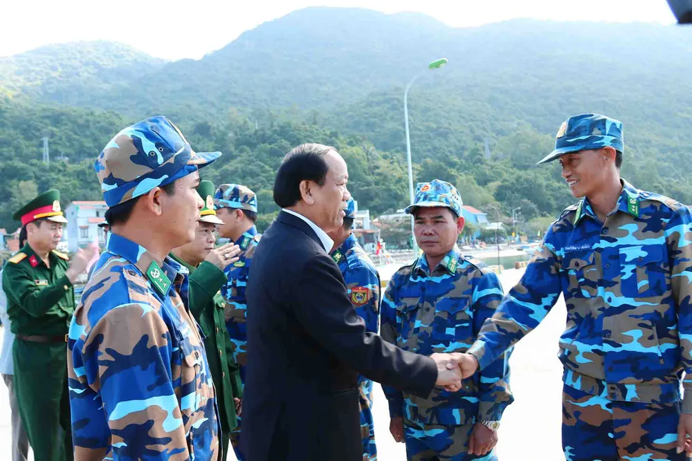 Lãnh đạo tỉnh Quảng Nam thăm chúc tết xã đảo Cù Lao Chàm ảnh 5