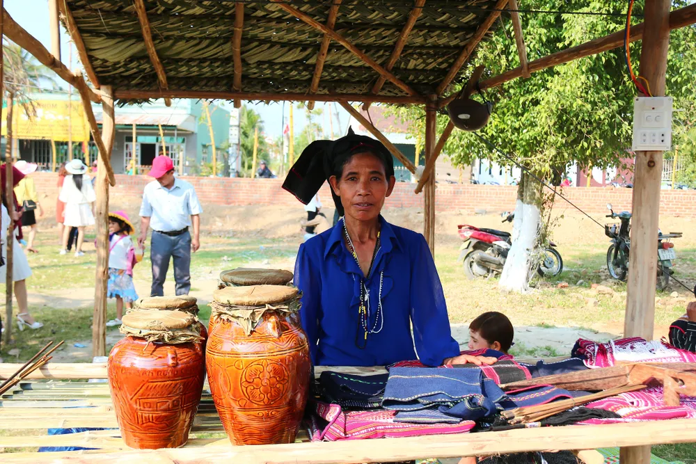 Đặc sắc Lễ Hội Cầu Huê ảnh 21