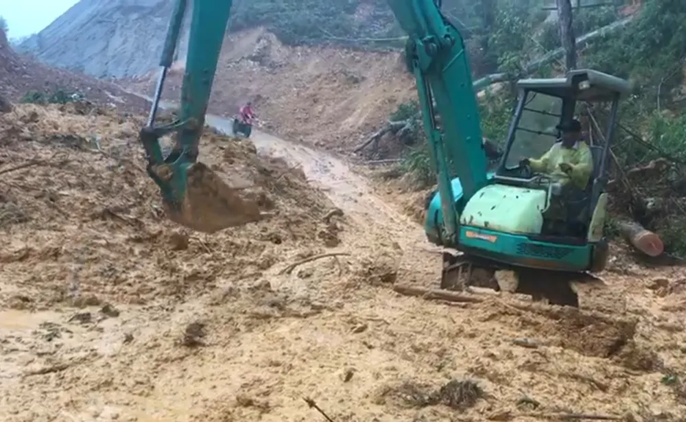 Quảng Nam di dời người dân đến nơi an toàn trước 18 giờ ngày 10-10 ảnh 4