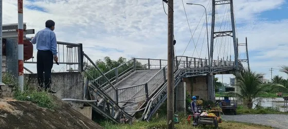 Tài xế và các bên liên quan chưa nộp đủ tiền khắc phục hậu quả sập cầu Tài xế và các bên liên quan chưa nộp đủ tiền khắc phục hậu quả sập cầu