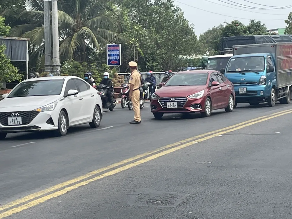 Cơ quan chức năng nỗ lực điều tiết giao thông