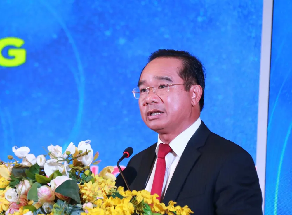 Ông Nguyễn Văn Được, Bí thư Tỉnh ủy Long An phát biểu tại buổi lễ Ông Nguyễn Văn Được, Bí thư Tỉnh ủy Long An phát biểu tại buổi lễ