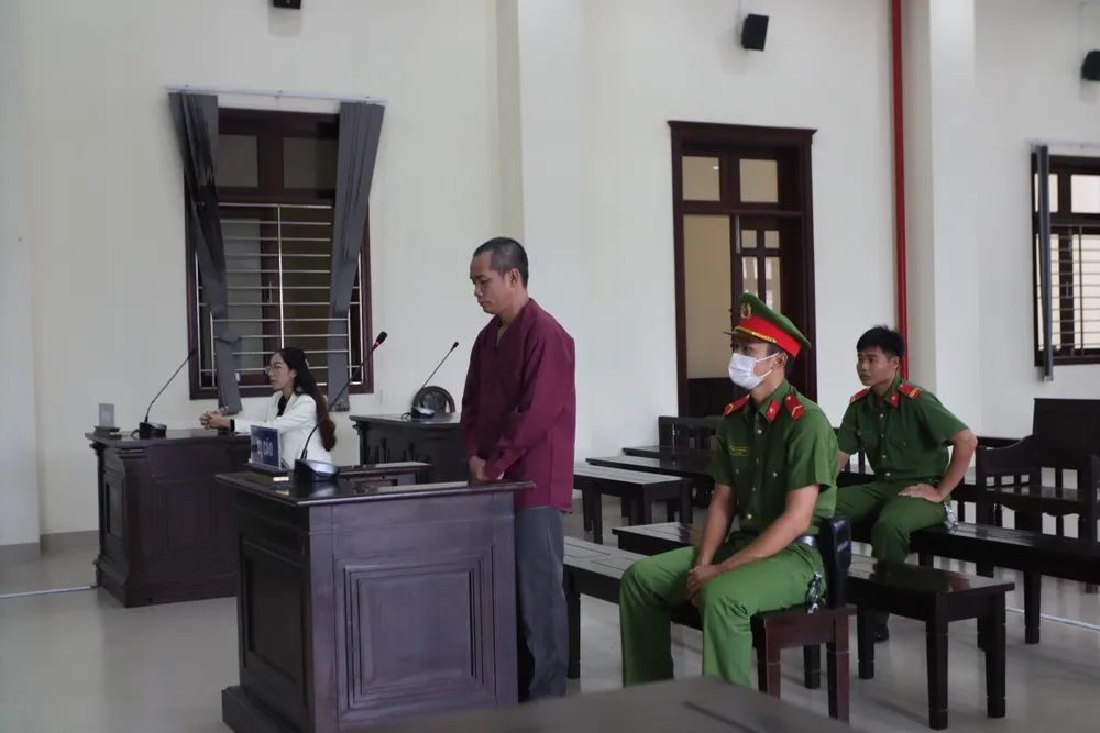 Bị cáo Nguyễn Thanh Tuấn tại tòa Bị cáo Nguyễn Thanh Tuấn tại tòa