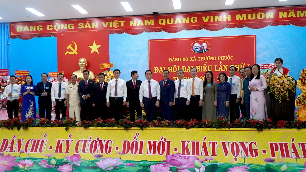 Đồng chí Nguyễn Trọng Nghĩa, Ủy viên Bộ Chính trị, Bí thư Trung ương Đảng, Trưởng Ban Tuyên giáo và Dân vận Trung ương dự Đại hội z6882640062597_d020225a5fb5be6bd85df06a21b93e89.jpg