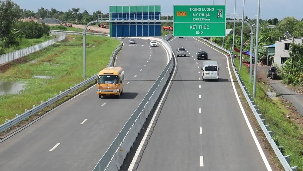 Cao tốc Trung Lương - Mỹ Thuận áp dụng mức phí mới bắt đầu từ ngày 1-11 tới anh 3.jpg