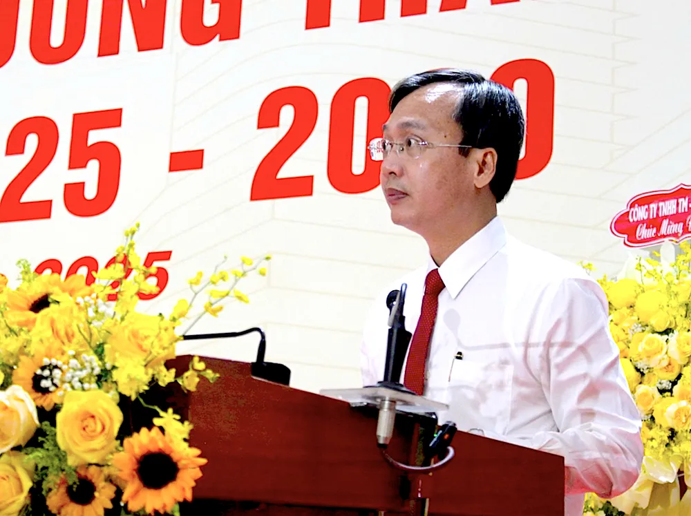 Ông Trần Trí Quang , Phó Bí thư Tỉnh ủy, Chủ tịch UBND tỉnh Đồng Tháp phát biểu tại đại hội TRAN TRI QUANG.png
