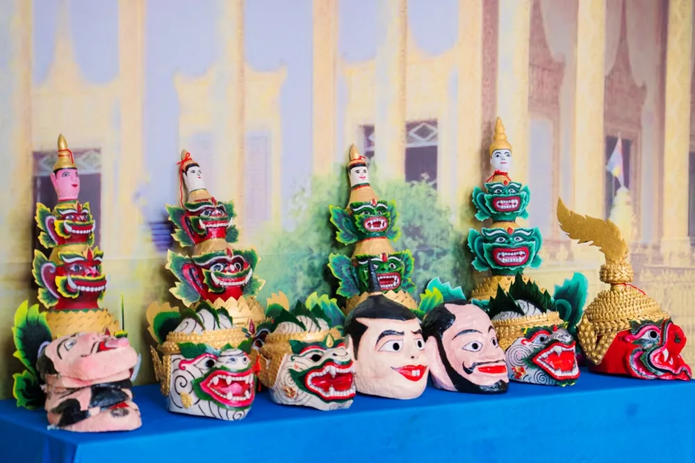 Mão, mặt nạ của người Khmer được đưa vào danh mục di sản văn hóa phi vật thể quốc gia ảnh 5.JPG