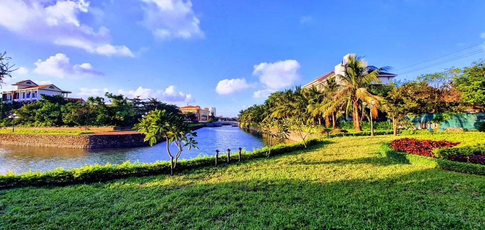 Đôi bờ sông Nhật Lệ bừng sáng sau khi được chỉnh trang  ảnh 21