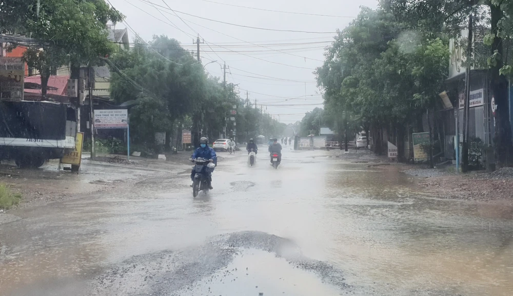 Quảng Bình: Dân than trời vì 2 dự án triệu đô chậm tiến độ ảnh 2 Quảng Bình: Dân than trời vì 2 dự án triệu đô chậm tiến độ ảnh 2