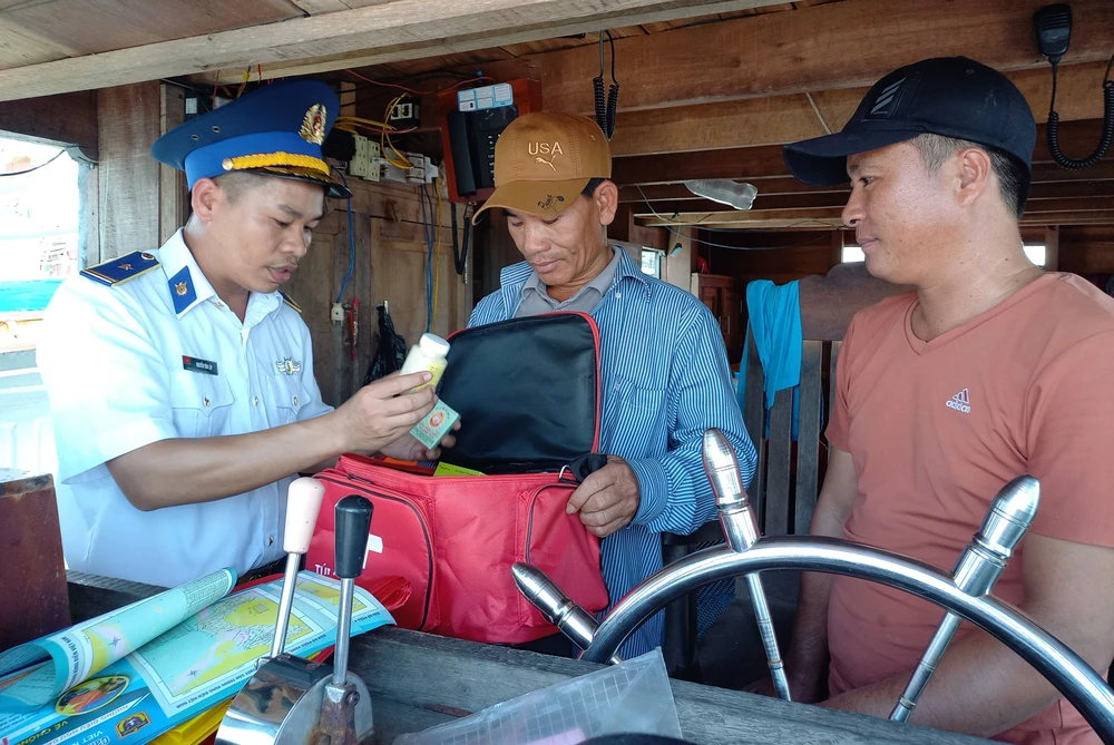 Quảng Bình: Ngày hội Nghĩa tình biên giới biển đảo ảnh 4 Quảng Bình: Ngày hội Nghĩa tình biên giới biển đảo ảnh 4