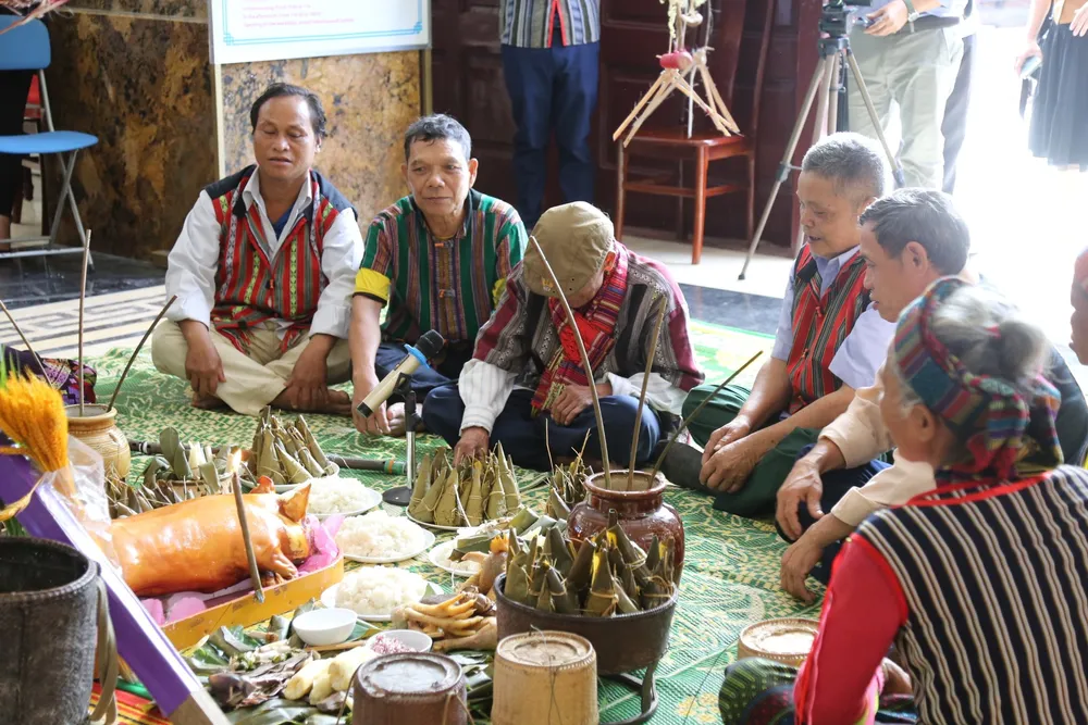 Mừng cơm mới trình diễn trong bảo tàng Quảng Bình