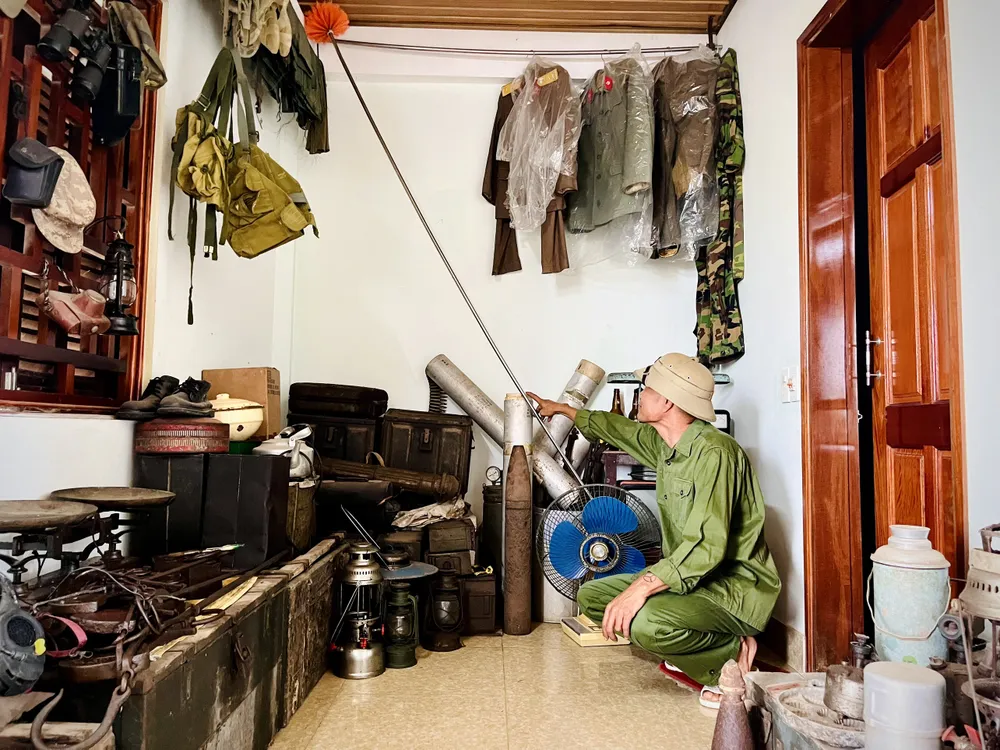 Thùng đựng đạn xưa Thùng đựng đạn xưa