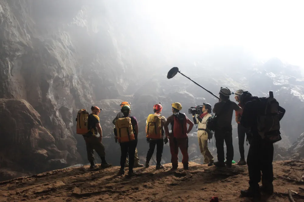 Hệ thống hang động ở Phong Nha-Kẻ Bàng thu hút nhiều đoàn làm phim thế giới đến khám phá Hệ thống hang động ở Phong Nha-Kẻ Bàng thu hút nhiều đoàn làm phim thế giới đến khám phá