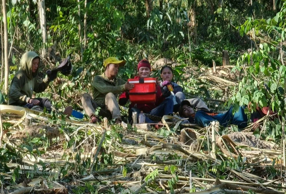 Tranh thủ nghỉ giải lao Tranh thủ nghỉ giải lao