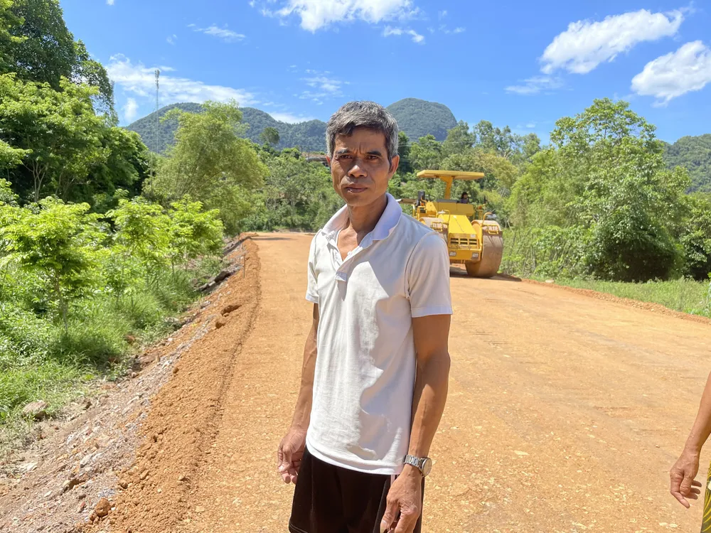 Ông Hồ Văn Thơm hiến gần 600m2 đất Ông Hồ Văn Thơm hiến gần 600m2 đất