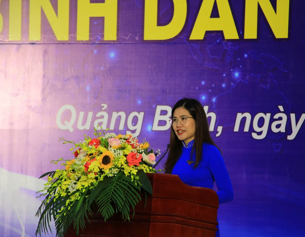 Tuổi trẻ Quảng Bình phát biểu nhận nhiệm vụ truyền bá số vào dân chúng 1000058851.jpg