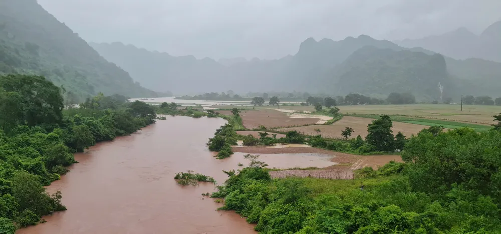 Lũ lên ở thượng nguồn sông Long Đại 1000025425.jpg