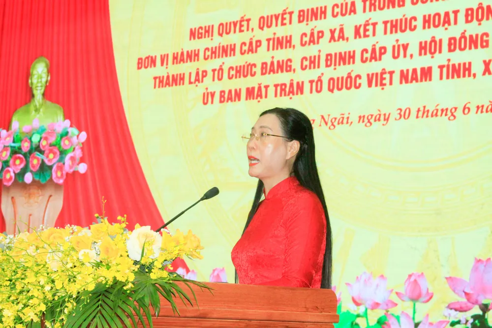Bí thư Tỉnh ủy Quảng Ngãi Bùi Thị Quỳnh Vân phát biểu. Ảnh: NGUYỄN TRANG 1000059414.jpg